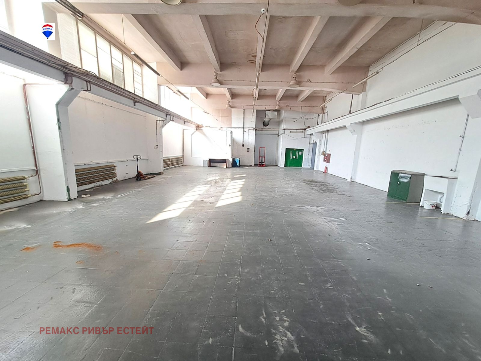 Дава под Наем ПРОМ. ПОМЕЩЕНИЕ | Imot.bg — изображение 2