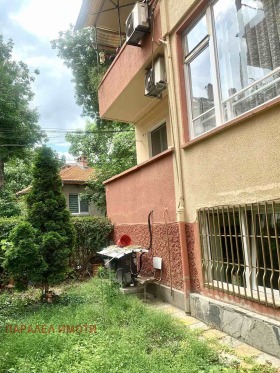 Четеристайни апартаменти под наем в град Пловдив, Център - изображение 14 