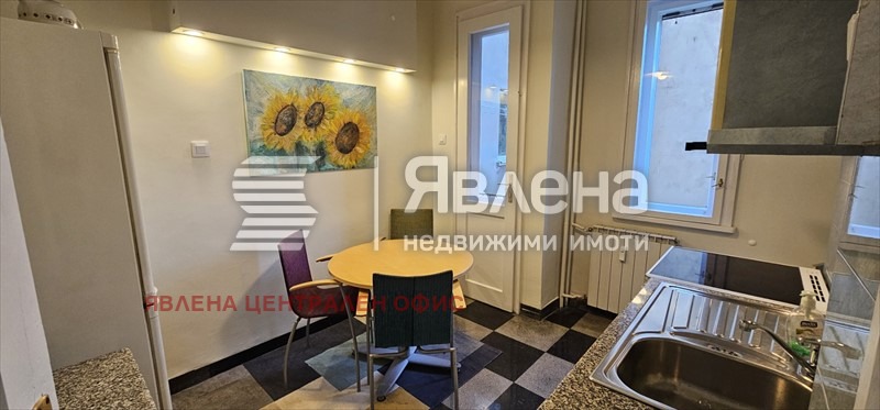 Дава под наем 3-СТАЕН, гр. София, Център, снимка 6 - Апартаменти - 54152034