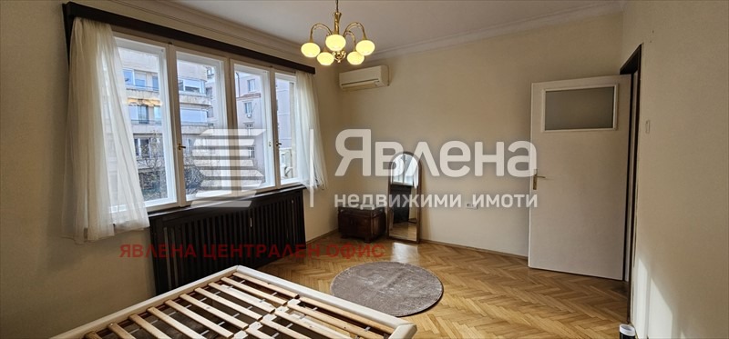 Дава под наем 3-СТАЕН, гр. София, Център, снимка 4 - Апартаменти - 54152034