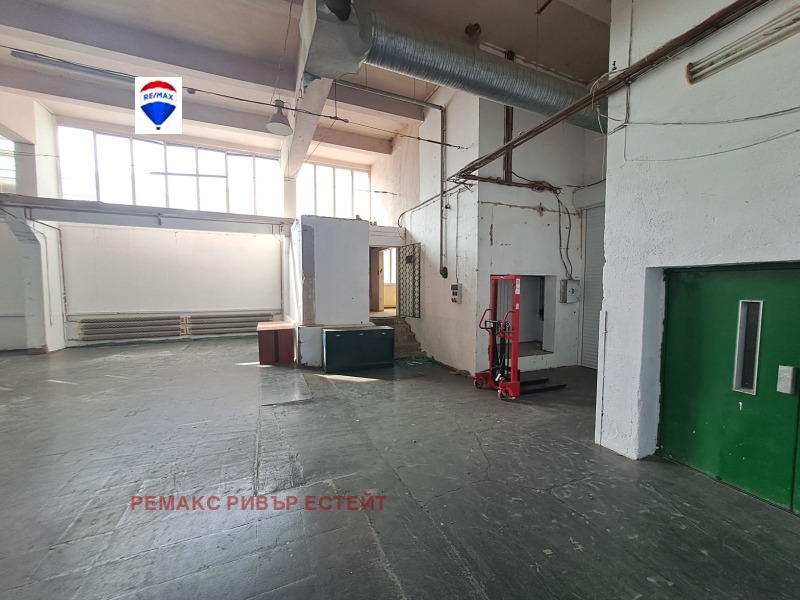 Дава под наем ПРОМ. ПОМЕЩЕНИЕ, гр. Русе, Родина 1, снимка 6 - Производствени сгради - 52214247