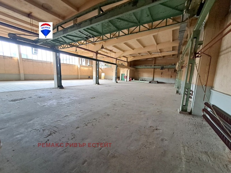 Дава под наем ПРОМ. ПОМЕЩЕНИЕ, гр. Русе, Родина 1, снимка 11 - Производствени сгради - 52214247