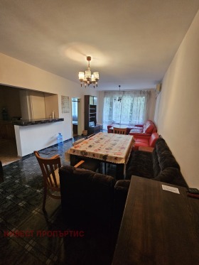 1 slaapkamer Zona B-19, Sofia