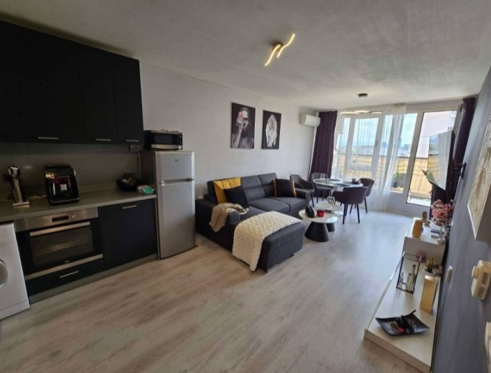 Под наем 2-СТАЕН, град София, Бъкстон • 800 € • 32478775 — Holmes.bg
