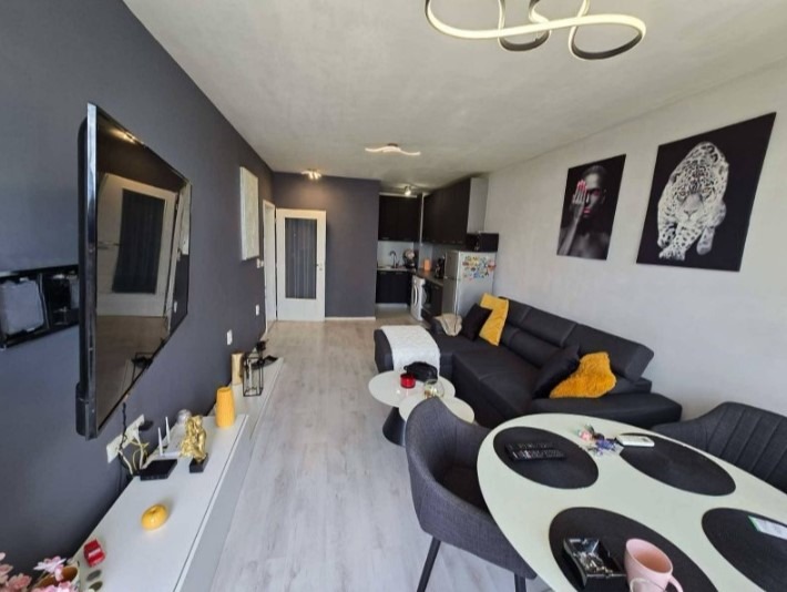 Издаје се  1 спаваћа соба Софија , Бакстон , 80 м2 | 70993448 - слика [2]
