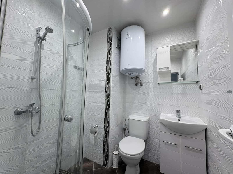 Дава под наем 2-СТАЕН, гр. Варна, Център, снимка 8 - Апартаменти - 52639015