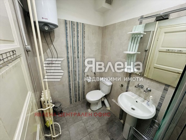 Дава под наем 3-СТАЕН, гр. София, Център, снимка 12 - Апартаменти - 54117235