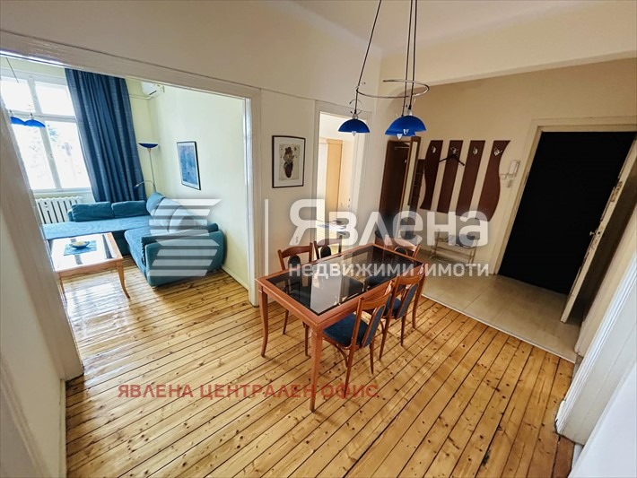 Дава под наем 3-СТАЕН, гр. София, Център, снимка 5 - Апартаменти - 54117235