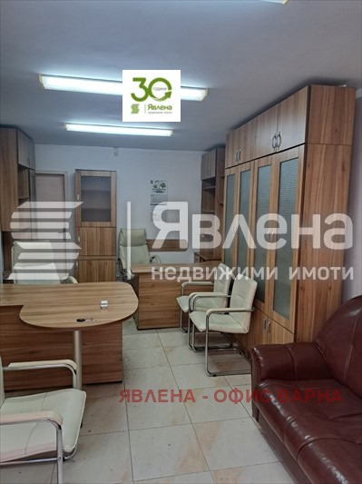 Дава под наем ОФИС, гр. Варна, Левски 1, снимка 3 - Офиси - 47933013