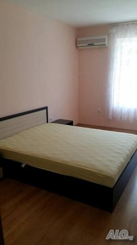 1 bedroom Bratya Miladinovi, Burgas 4