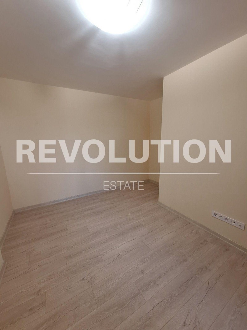 Da affittare  3 camere da letto Plovdiv , Marasha , 120 mq | 65481245 - Immagine [7]