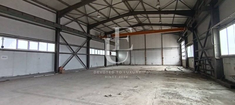 Kiadó  Ipari épület Sofia , Negovan , 520 négyzetméter | 32289798 - kép [3]