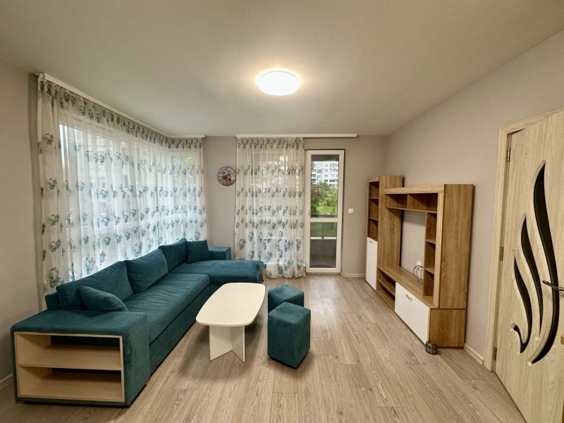 Дава под нем  3-стаен, град София, Люлин 8 •  650 EUR • ID 34060217 — holmes.bg - [1] 