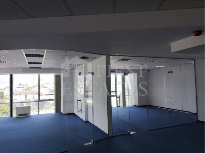 K pronájmu  Kancelář Sofia , Studentski grad , 209 m2 | 17515258