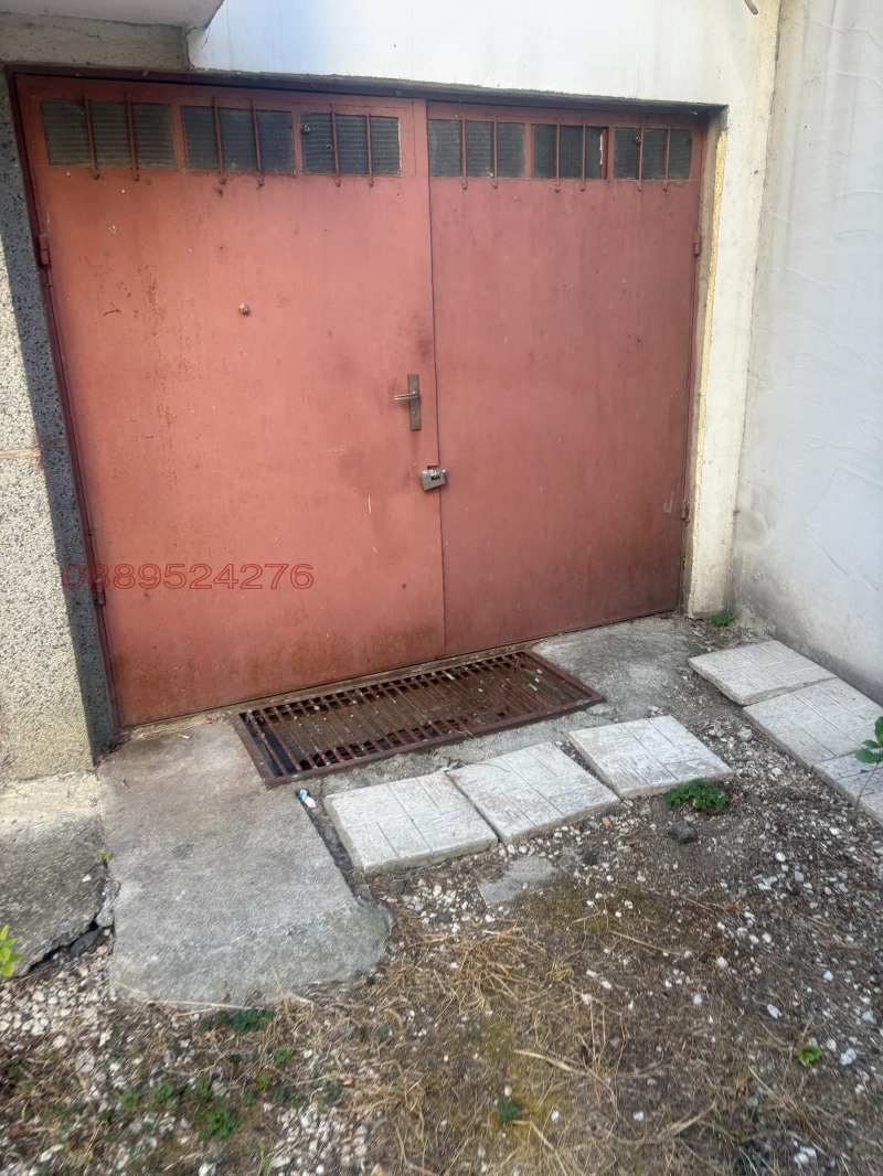 Дава под наем ГАРАЖ, ПАРКОМЯСТО, гр. Варна, Зимно кино Тракия, снимка 5 - Гаражи и паркоместа - 52782437