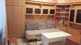 1 Schlafzimmer Asparuhowo, Warna 3