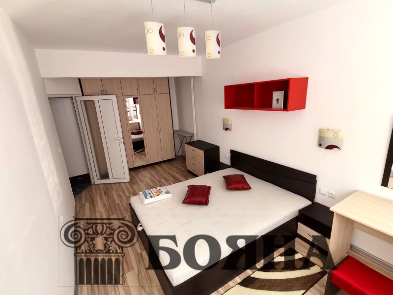 De inchiriat  2 dormitoare Ruse , Țentâr , 70 mp | 79479533 - imagine [6]