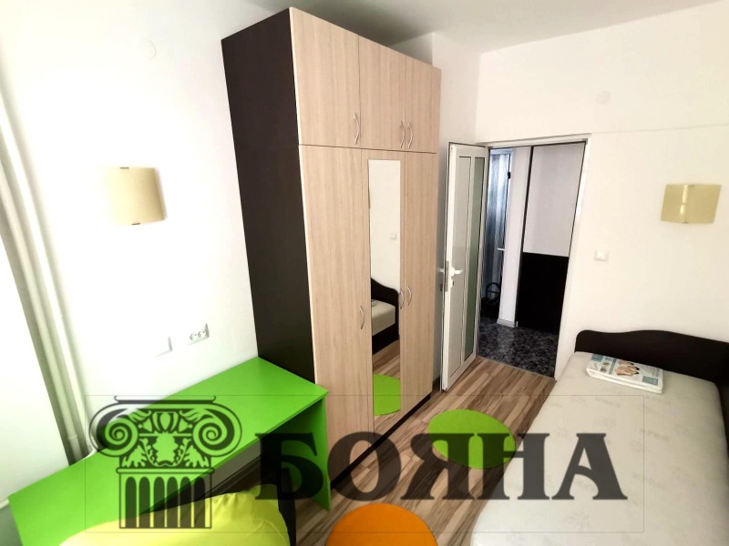 De inchiriat  2 dormitoare Ruse , Țentâr , 70 mp | 79479533 - imagine [10]