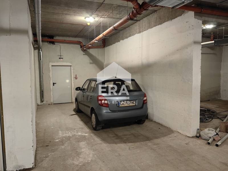 Под наем ГАРАЖ, ПАРКОМЯСТО, град София, Надежда 1 • 245 лв. / 125.27 € • 87391236 1