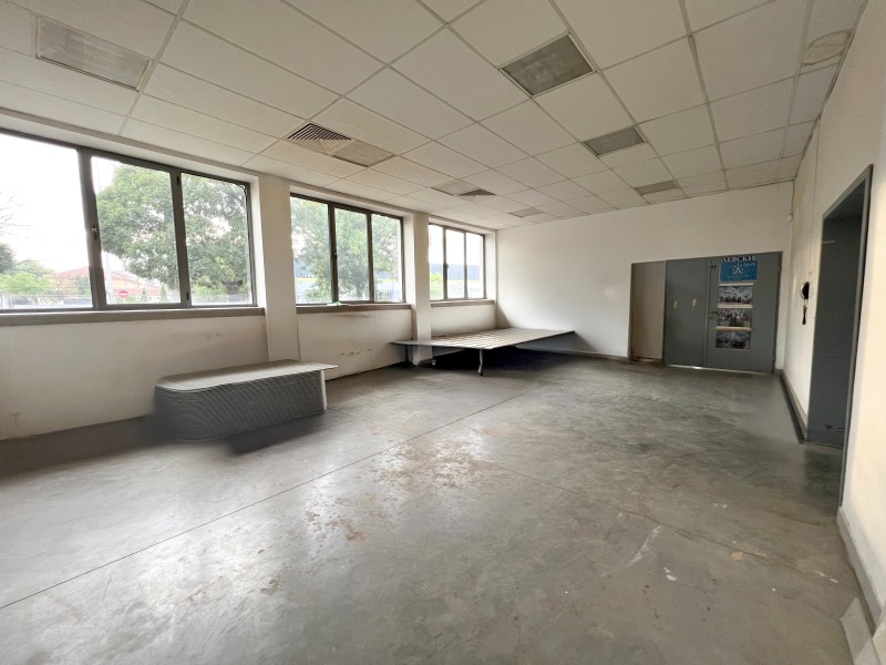Do wynajęcia  Budynek przemysłowy Sofia , Woenna rampa , 1540 mkw | 43710270 - obraz [11]