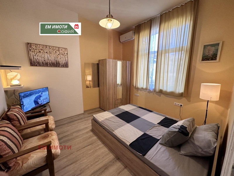 Дава под наем 1-СТАЕН, гр. София, Център