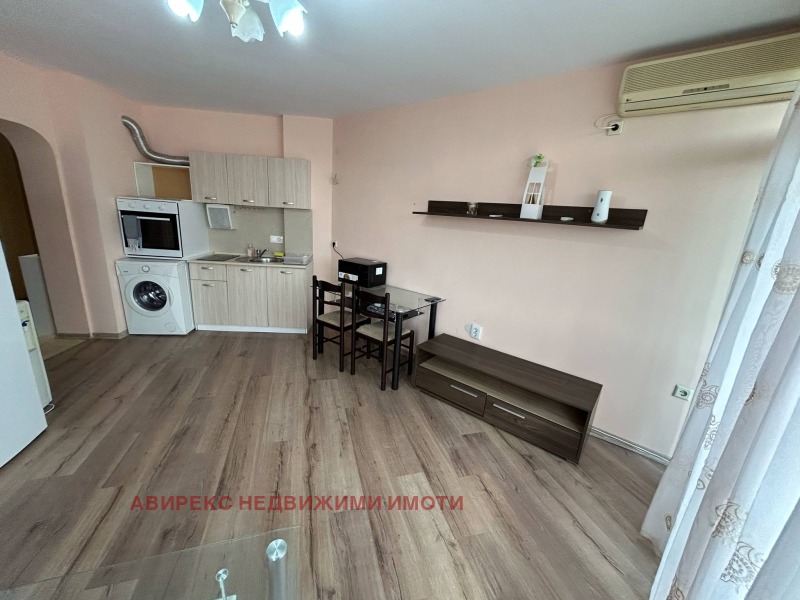 Til leje  1 soveværelse Plovdiv , Trakiya , 65 kvm | 61487191 - billede [2]