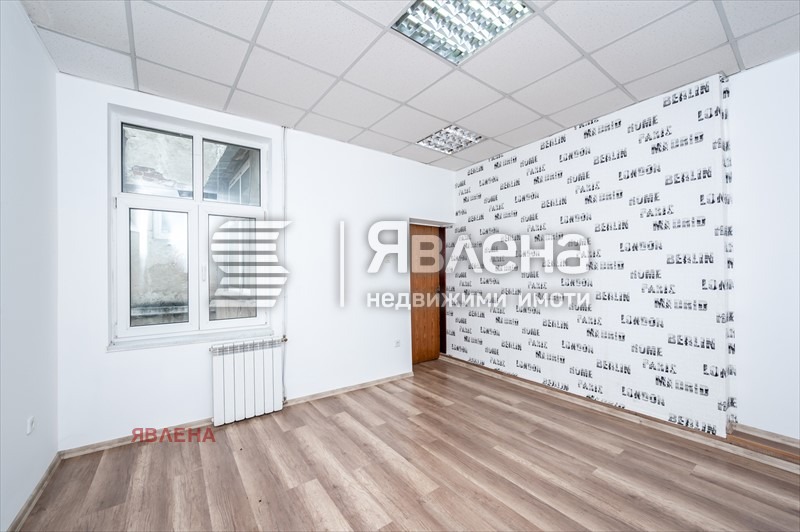 For Rent  3 bedroom Sofia , Tsentar , 140 sq.m | 51591322
