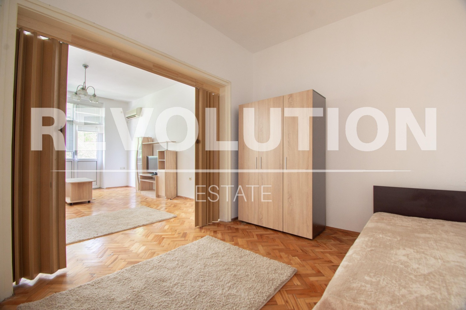 Дава под наем 3-СТАЕН, гр. София, Гео Милев, снимка 10 - Апартаменти - 53733435