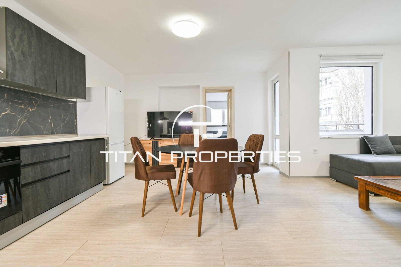 Дава под наем 3-СТАЕН, гр. София, Център, снимка 3 - Апартаменти - 54225393