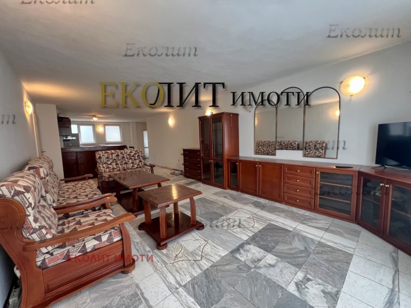 En renta  2 dormitorios Sofia , Jipodruma , 120 metros cuadrados | 16967772
