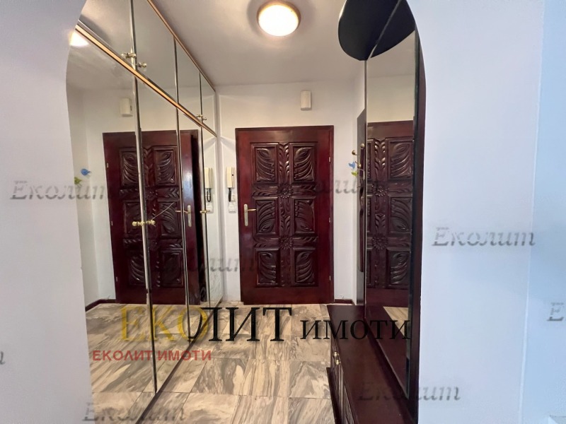 En renta  2 dormitorios Sofia , Jipodruma , 120 metros cuadrados | 16967772 - imagen [2]
