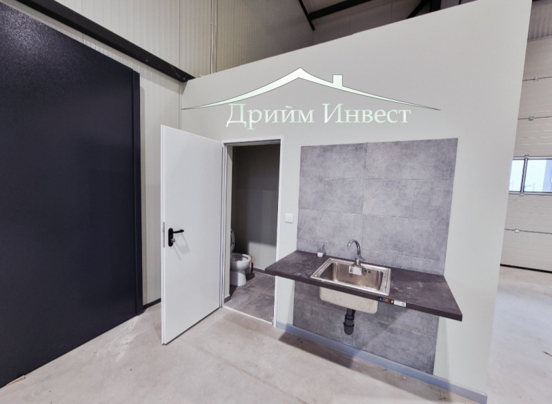 De inchiriat  Depozitare Plovdiv , Industrialna zona - Iug , 860 mp | 49630620 - imagine [5]