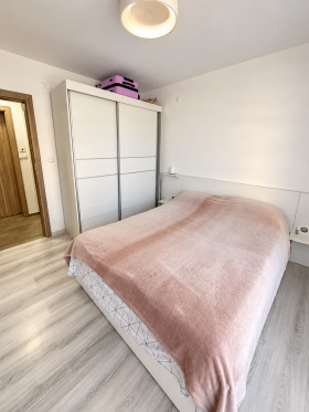 ���� ��� ���� 3-����� | Imot.bg � ����� ������ 5