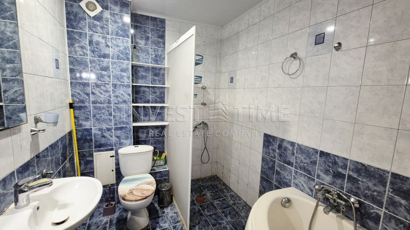 Издаје се  1 спаваћа соба Варна , Вазраждане 1 , 75 м2 | 32639030 - слика [9]