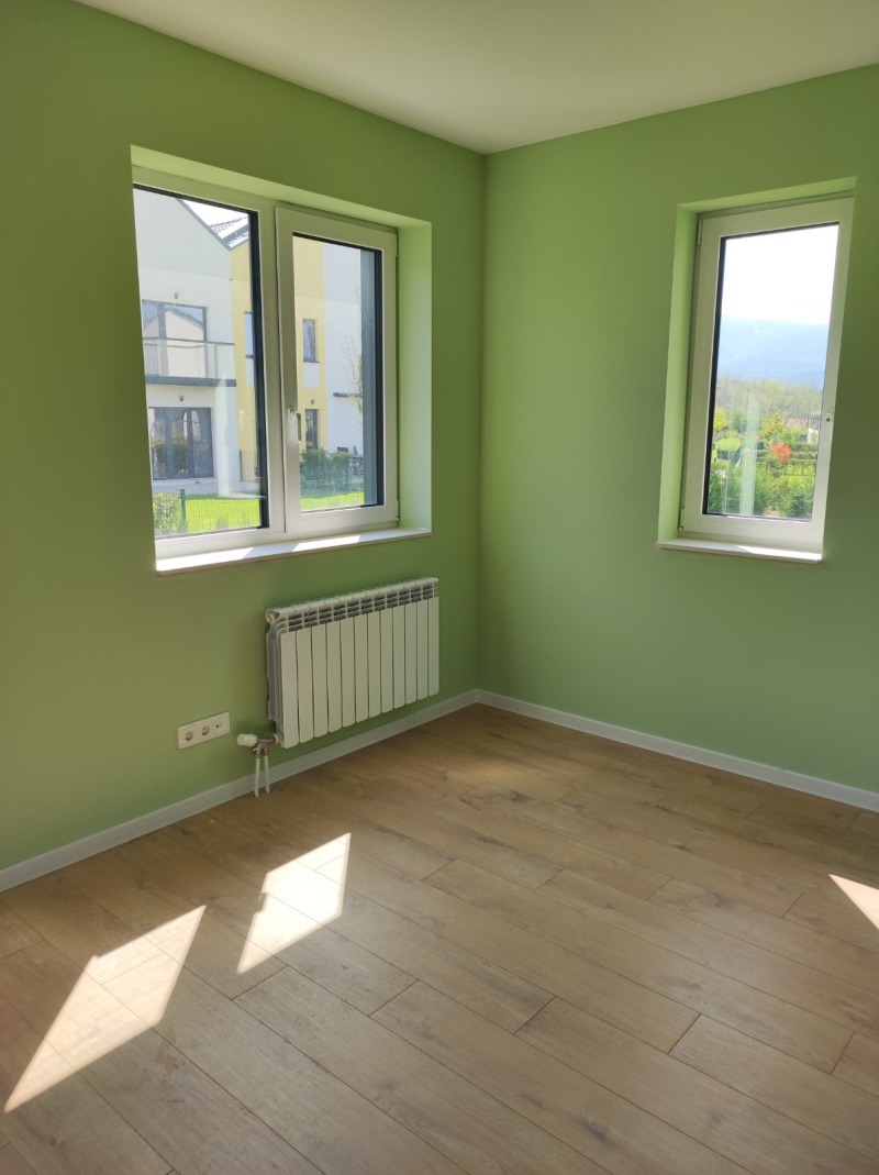 För uthyrning  Hus Sofia , Lozen , 345 kvm | 34123473 - bild [12]