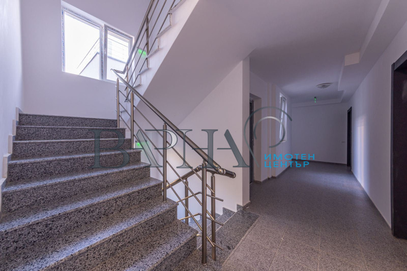 För uthyrning  1 sovrum Varna , m-t Ptjelina , 55 kvm | 33435094 - bild [12]