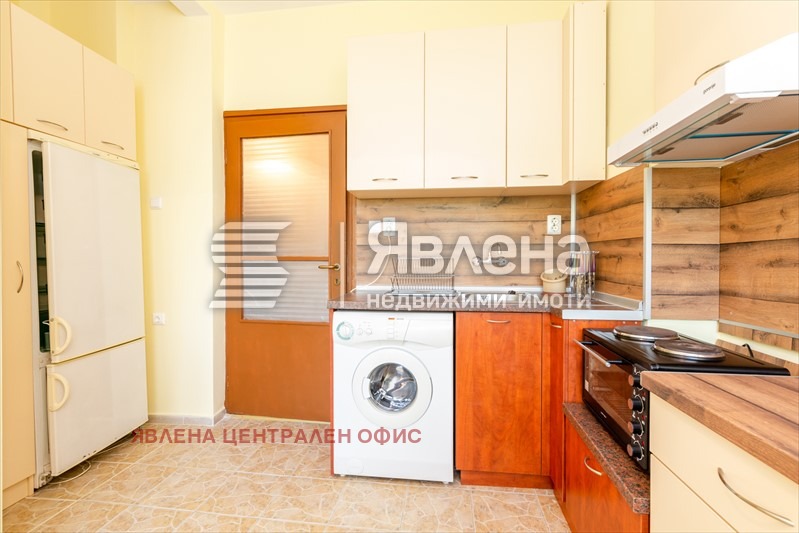 Дава под наем 2-СТАЕН, гр. София, Център, снимка 11 - Апартаменти - 53426770