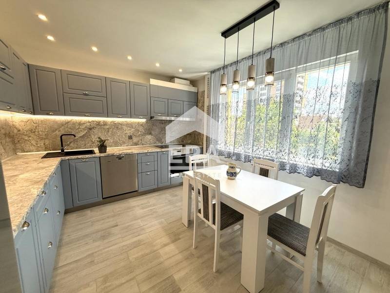 В аренду  2 спальни София , Изток , 100 кв.м | 65827695