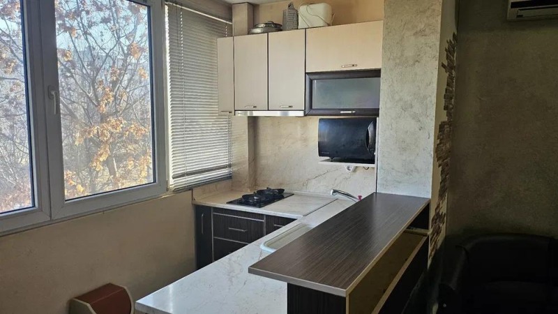 Дава под наем 3-СТАЕН, гр. Пловдив, Тракия, снимка 2 - Апартаменти - 52034840