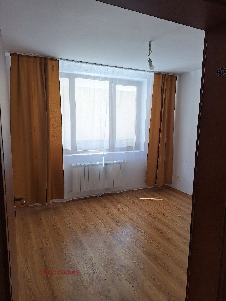 Дава под наем 3-СТАЕН, гр. София, Карпузица, снимка 11 - Апартаменти - 56294042