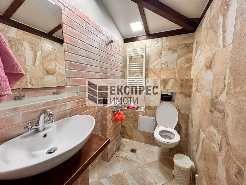 Kiadó  Ház Varna , m-t Zelenika , 250 négyzetméter | 42062034 - kép [9]