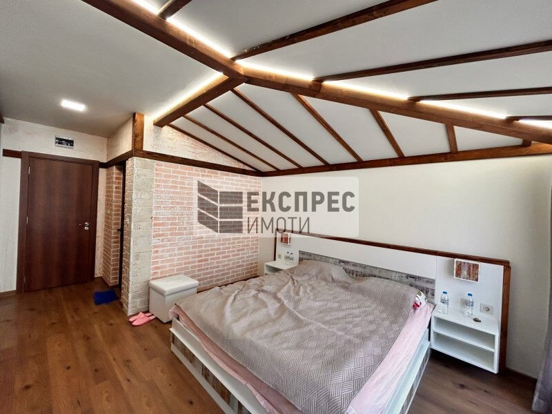 Kiadó  Ház Varna , m-t Zelenika , 250 négyzetméter | 42062034 - kép [10]