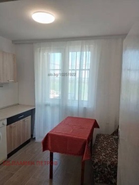 1 Schlafzimmer Trakija, Schumen 2