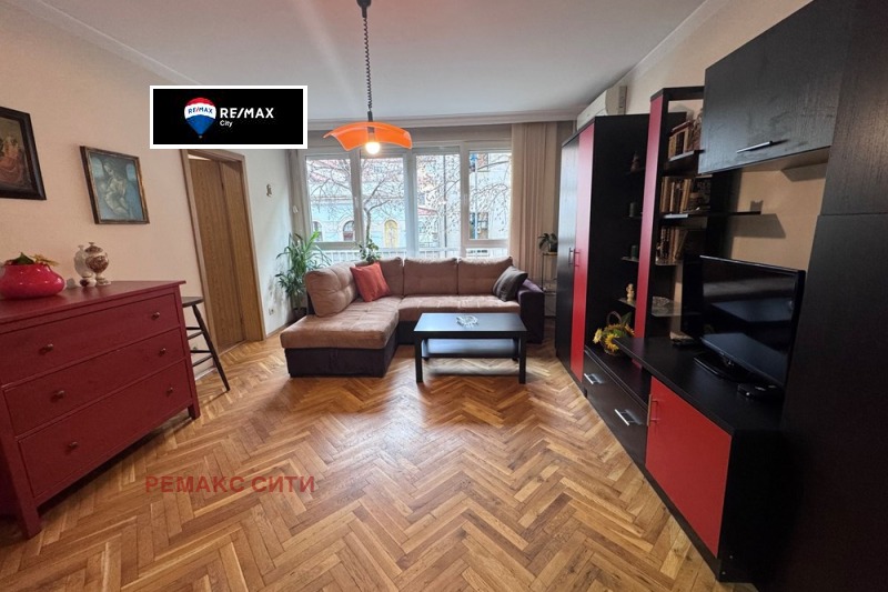 Дава под наем 2-СТАЕН, гр. София, Център, снимка 5 - Апартаменти - 53382823