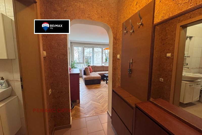 Дава под наем 2-СТАЕН, гр. София, Център, снимка 10 - Апартаменти - 53382823