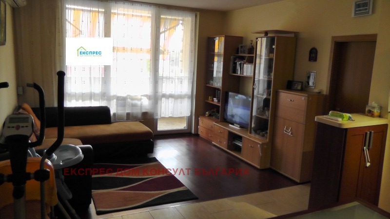 For Rent  2 bedroom Sofia , Studentski grad , 100 sq.m | 56253937 - image [2]
