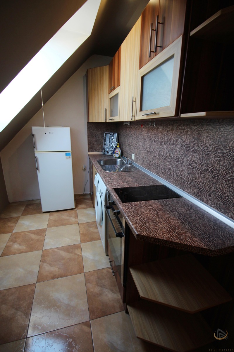 A louer  1 chambre Bourgas , Tsentar , 75 m² | 56469143 - image [2]