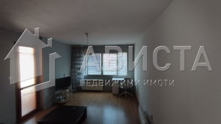 Дава под наем  3-стаен град София , Лагера , 84 кв.м | 94384073