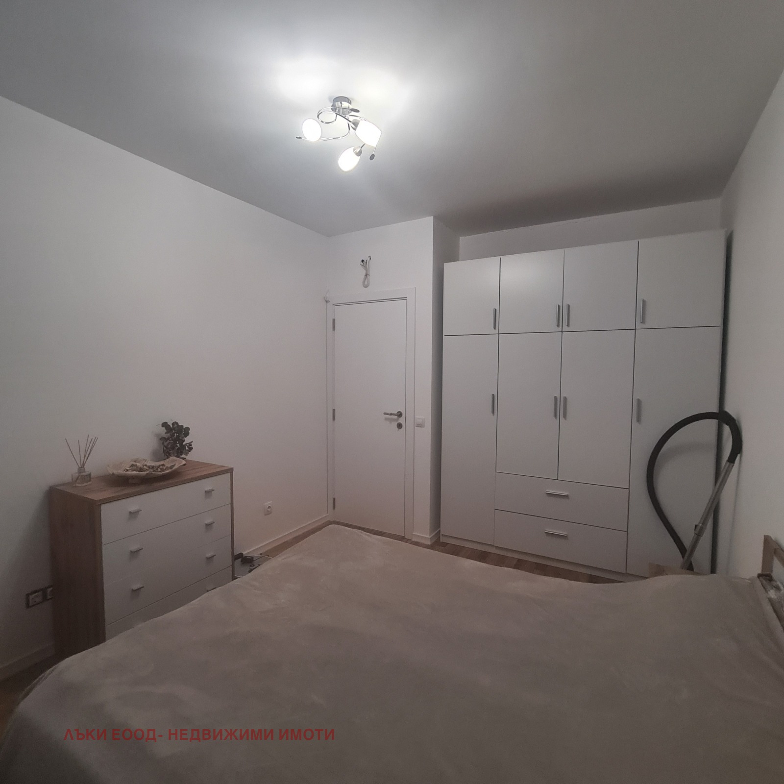 Дава под наем 2-СТАЕН, гр. София, Изгрев, снимка 6 - Апартаменти - 53986787