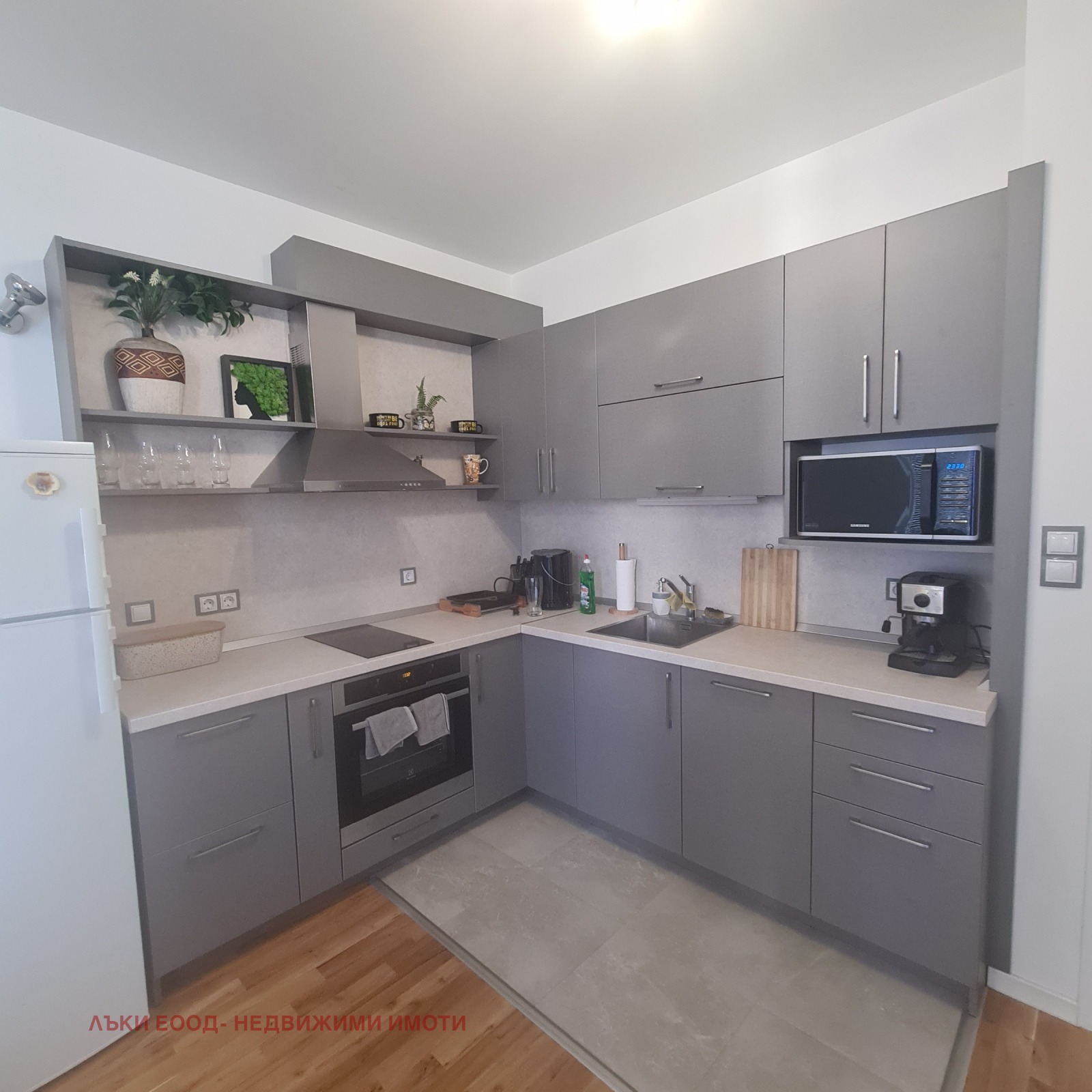 Дава под наем 2-СТАЕН, гр. София, Изгрев, снимка 2 - Апартаменти - 53986787